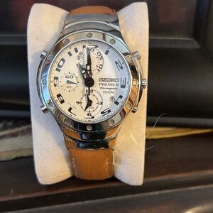 Seiko Premier Kinetic with Silver Case and Brown Strap